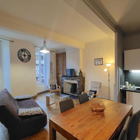 Appartement Centre-Ville Pour Sejour Et Cure Bagnères-de-Bigorre Exteriér fotografie